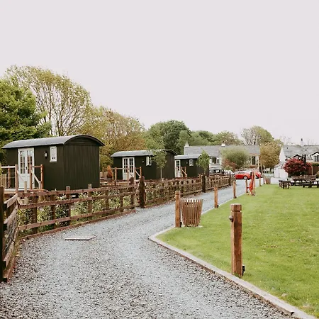 Caterkwik Developments Tatil Evi *